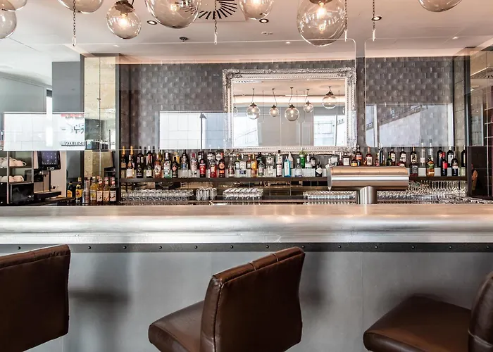 Premier Inn Stuttgart City Centre